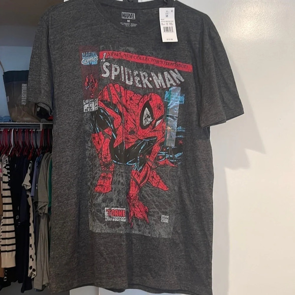 NWT Marvel Spider-Man T Shirt Size Medium - Picture 1 of 3